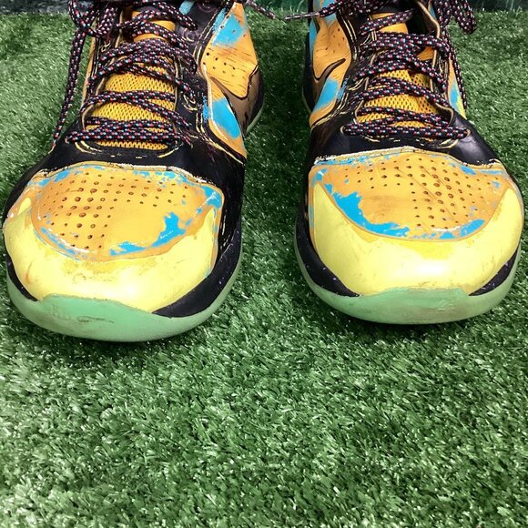 Nike Zoom Kobe 5 Prelude (Finals MVP) 13 - Picture 4 of 16